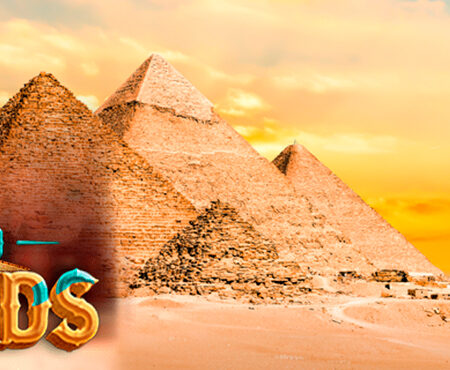Aliens & Pyramids slot for real money by 5MEN